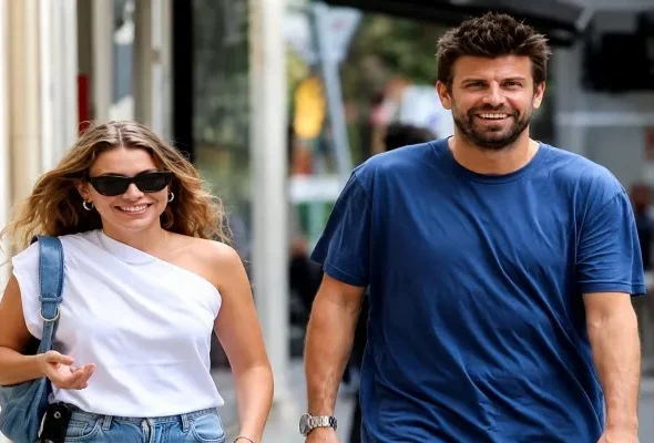 Petite Amie De Gerard Piqué